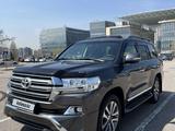 Toyota Land Cruiser 2016 года за 41 000 000 тг. в Алматы – фото 4