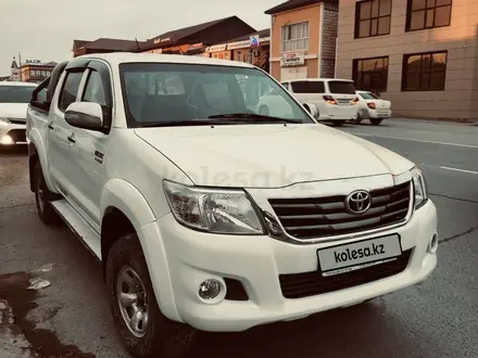 Toyota Hilux 2014 года за 12 500 000 тг. в Актау