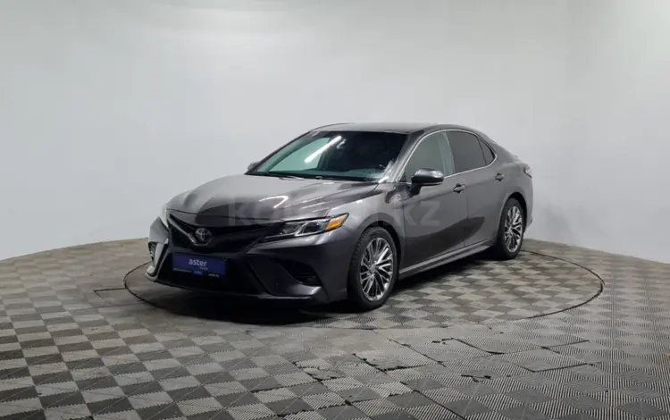 Toyota Camry 2019 годаүшін9 620 000 тг. в Алматы