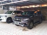 Toyota Land Cruiser Prado 2021 года за 39 500 000 тг. в Актау – фото 2