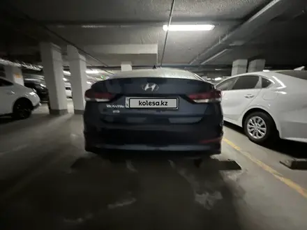 Hyundai Elantra 2017 года за 6 390 000 тг. в Астана – фото 11