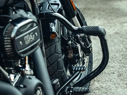 Harley-Davidson  Fat Bob 2024 года за 15 000 000 тг. в Алматы – фото 14