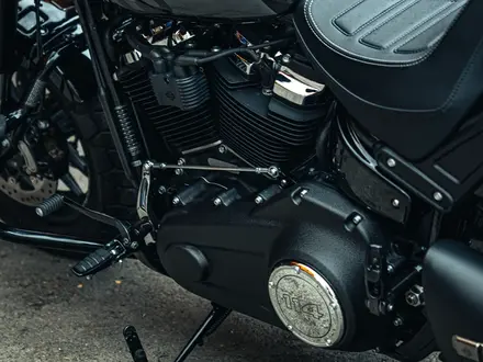 Harley-Davidson  Fat Bob 2024 года за 15 000 000 тг. в Алматы – фото 19