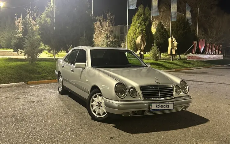 Mercedes-Benz E 280 1996 годаfor3 000 000 тг. в Тараз