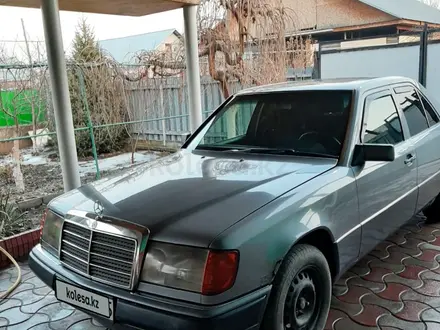 Mercedes-Benz E 230 1990 года за 1 400 000 тг. в Алматы – фото 10