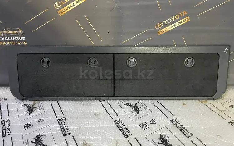 Обшивка борт багажника Land Cruiser 200 LX570 за 50 000 тг. в Алматы