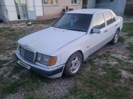 Mercedes-Benz E 230 1991 года за 700 000 тг. в Алматы – фото 4