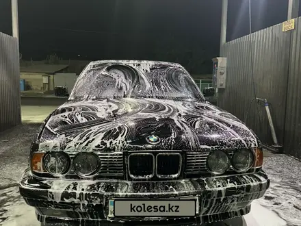 BMW 525 1992 года за 1 700 000 тг. в Шымкент – фото 4