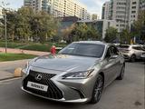 Lexus ES 250 2023 года за 24 000 000 тг. в Алматы