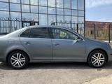 Volkswagen Jetta 2005 года за 2 450 000 тг. в Алматы