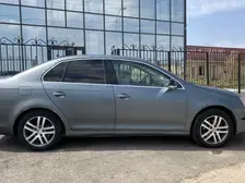 Volkswagen Jetta, 2005