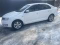 Skoda Rapid 2014 годаүшін3 800 000 тг. в Алматы – фото 2