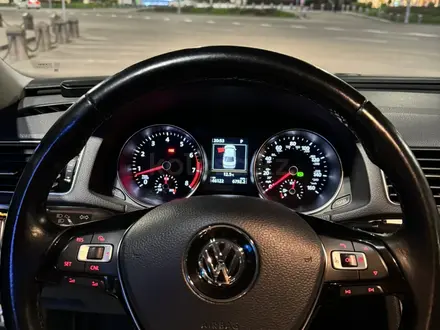 Volkswagen Passat 2018 года за 9 600 000 тг. в Алматы – фото 9