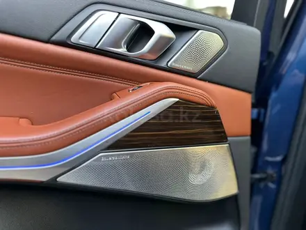 BMW X5 2019 года за 46 500 000 тг. в Алматы – фото 13