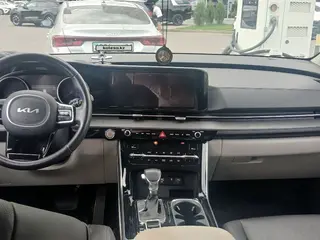 Kia Carnival, 2023