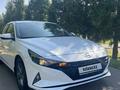 Hyundai Elantra 2022 года за 7 670 000 тг. в Алматы – фото 17
