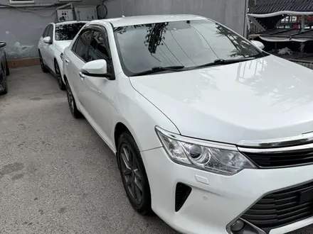Toyota Camry 2017 года за 10 900 000 тг. в Тараз – фото 4