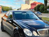 Mercedes-Benz E 320 2004 года за 5 300 000 тг. в Уральск – фото 2