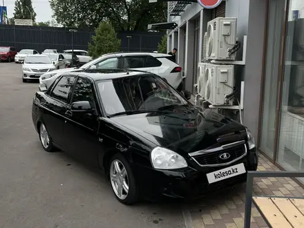 ВАЗ (Lada) Priora 2170 2013 года за 2 850 000 тг. в Алматы – фото 2