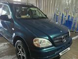 Mercedes-Benz ML 320 1999 годаүшін4 000 000 тг. в Астана – фото 2