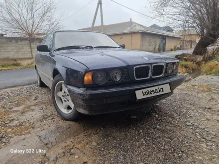 BMW 520 1995 года за 1 900 000 тг. в Шымкент