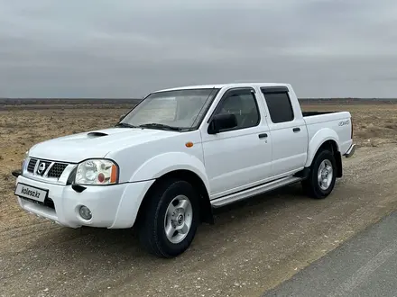 Nissan NP300 2012 года за 5 600 000 тг. в Кульсары