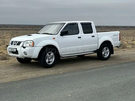 Nissan NP300 2012 года за 5 600 000 тг. в Кульсары – фото 2