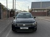 Volkswagen Passat 2018 годаүшін8 500 000 тг. в Алматы