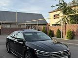 Volkswagen Passat 2018 годаүшін8 500 000 тг. в Алматы – фото 2