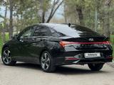 Hyundai Elantra 2023 года за 11 750 000 тг. в Алматы – фото 5
