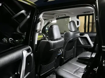 Toyota Land Cruiser Prado 2023 года за 27 300 000 тг. в Актобе – фото 7