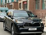 Toyota Highlander 2021 года за 27 000 000 тг. в Уральск – фото 3