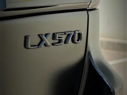 Lexus LX 570 2013 года за 27 000 000 тг. в Алматы – фото 16