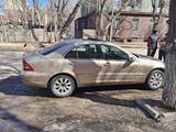 Mercedes-Benz C 240 2000 года за 2 700 000 тг. в Караганда – фото 3