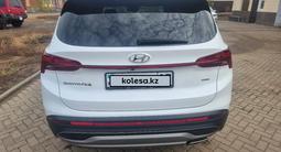 Hyundai Santa Fe 2021 года за 16 000 000 тг. в Астана – фото 3