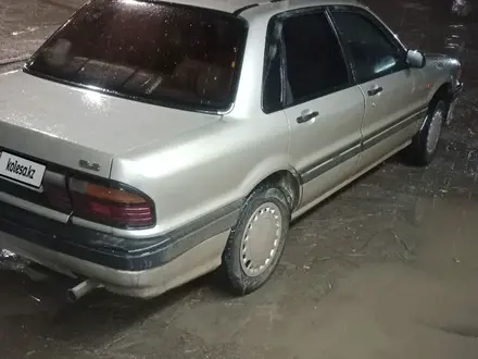 Mitsubishi Galant 1988 года за 1 000 000 тг. в Сарыозек