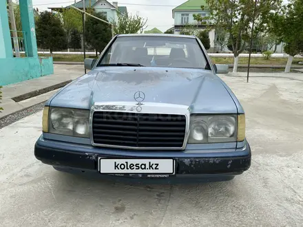 Mercedes-Benz E 200 1991 года за 1 200 000 тг. в Шымкент
