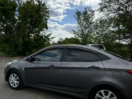 Hyundai Solaris 2015 года за 4 200 000 тг. в Караганда – фото 5