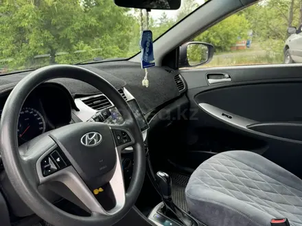 Hyundai Solaris 2015 года за 4 200 000 тг. в Караганда – фото 7