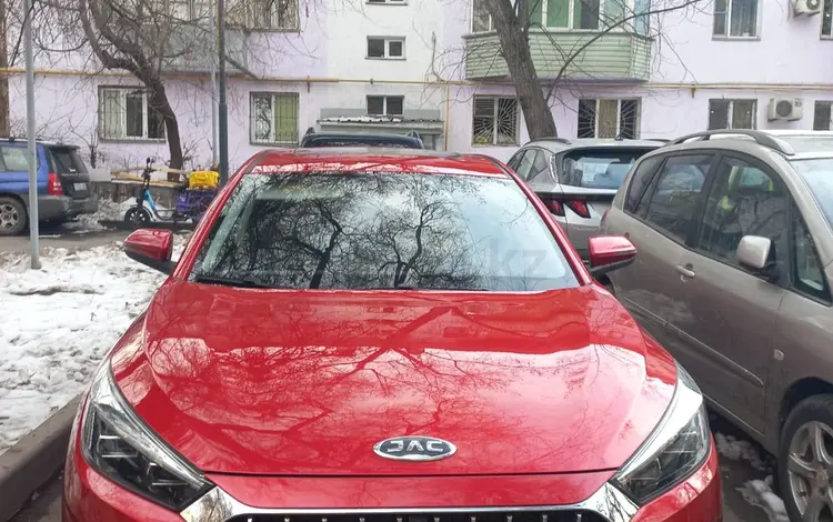 JAC J7 2023 года за 5 600 000 тг. в Алматы
