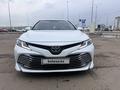 Toyota Camry 2018 года за 13 000 000 тг. в Караганда