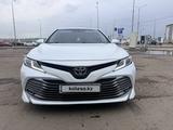 Toyota Camry 2018 года за 13 000 000 тг. в Караганда