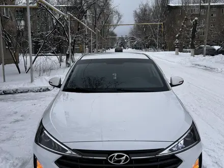 Hyundai Elantra 2020 года за 8 000 000 тг. в Есик