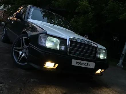 Mercedes-Benz E 230 1989 года за 1 200 000 тг. в Караганда – фото 6