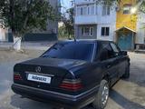 Mercedes-Benz E 200 1995 годаүшін2 600 000 тг. в Жезказган