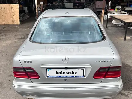 Mercedes-Benz E 320 2000 года за 4 800 000 тг. в Алматы – фото 10