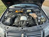 Volkswagen Passat 2002 года за 1 650 000 тг. в Усть-Каменогорск – фото 3