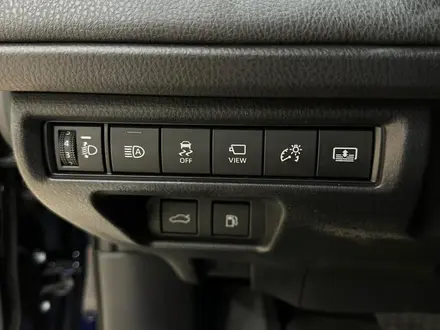 Toyota Camry Luxe 2025 года за 23 190 000 тг. в Алматы – фото 21