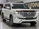 Toyota Land Cruiser 2017 года за 40 000 000 тг. в Тараз – фото 2