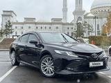 Toyota Camry 2018 года за 12 100 000 тг. в Астана – фото 3